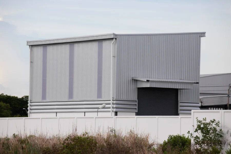 Comparing Metal Storage Buildings To Wooden Structures Fresno, CA